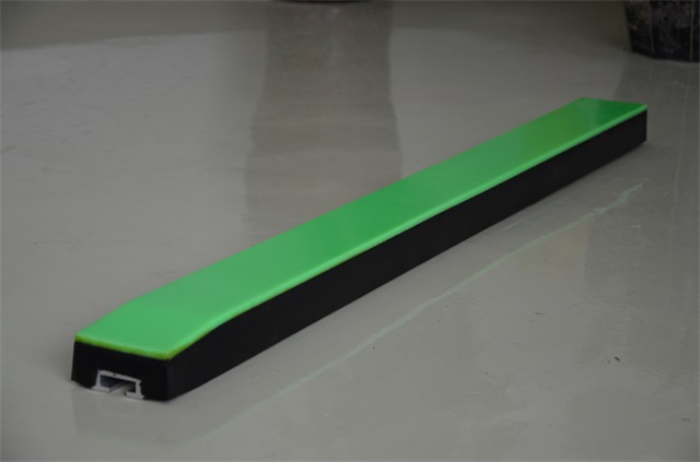 OEM Wear Resistant UHMW-PE Rubber Impact Bar for Conveyor Belting 